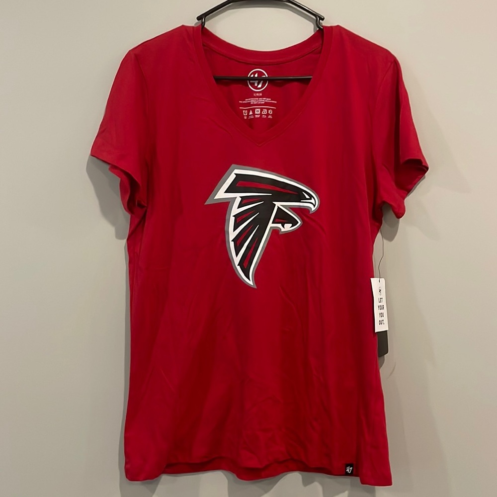 ‘47 Atlanta Falcons Women’s V- Neck‎ Sz Large
